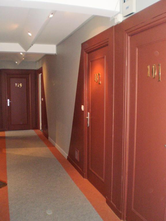 Hotel L Ander Saint-Flour Szoba fotó